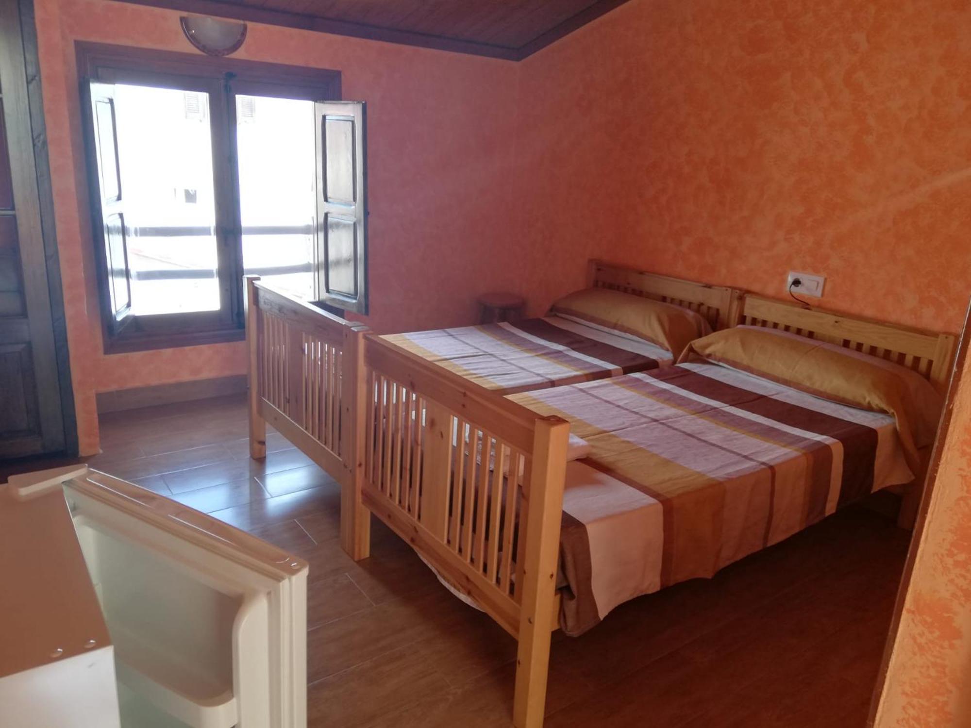 Alojamiento Rural Los Carriles Otel Enguídanos Dış mekan fotoğraf