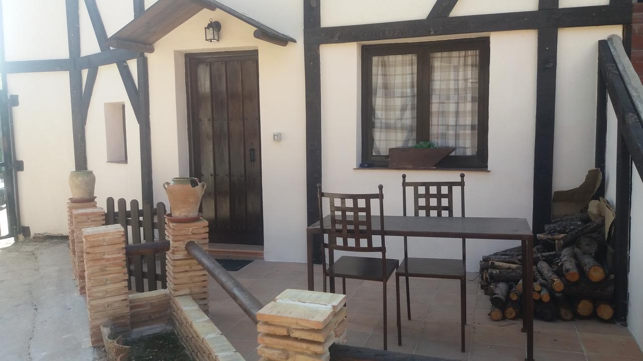 Alojamiento Rural Los Carriles Otel Enguídanos Dış mekan fotoğraf